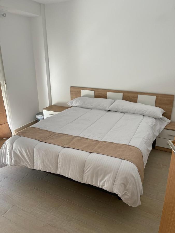 Pension Portugal Аликанте Экстерьер фото