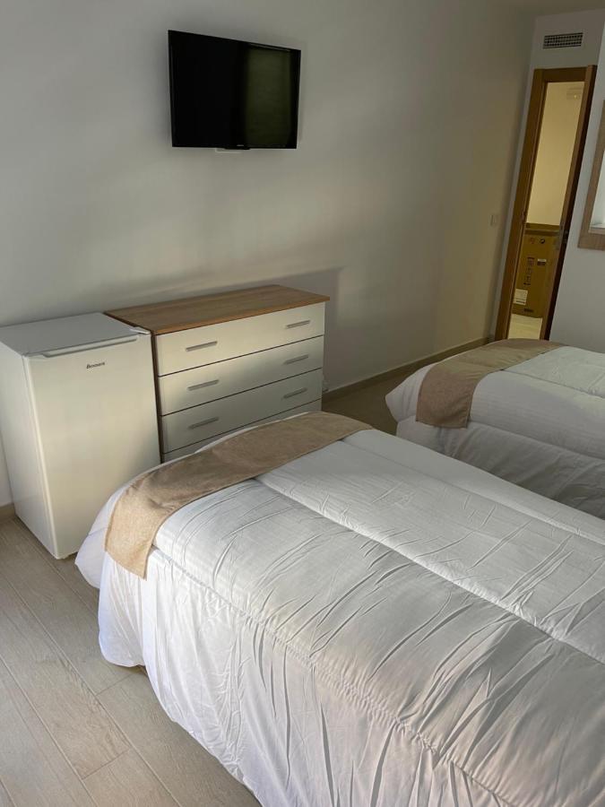 Pension Portugal Аликанте Экстерьер фото